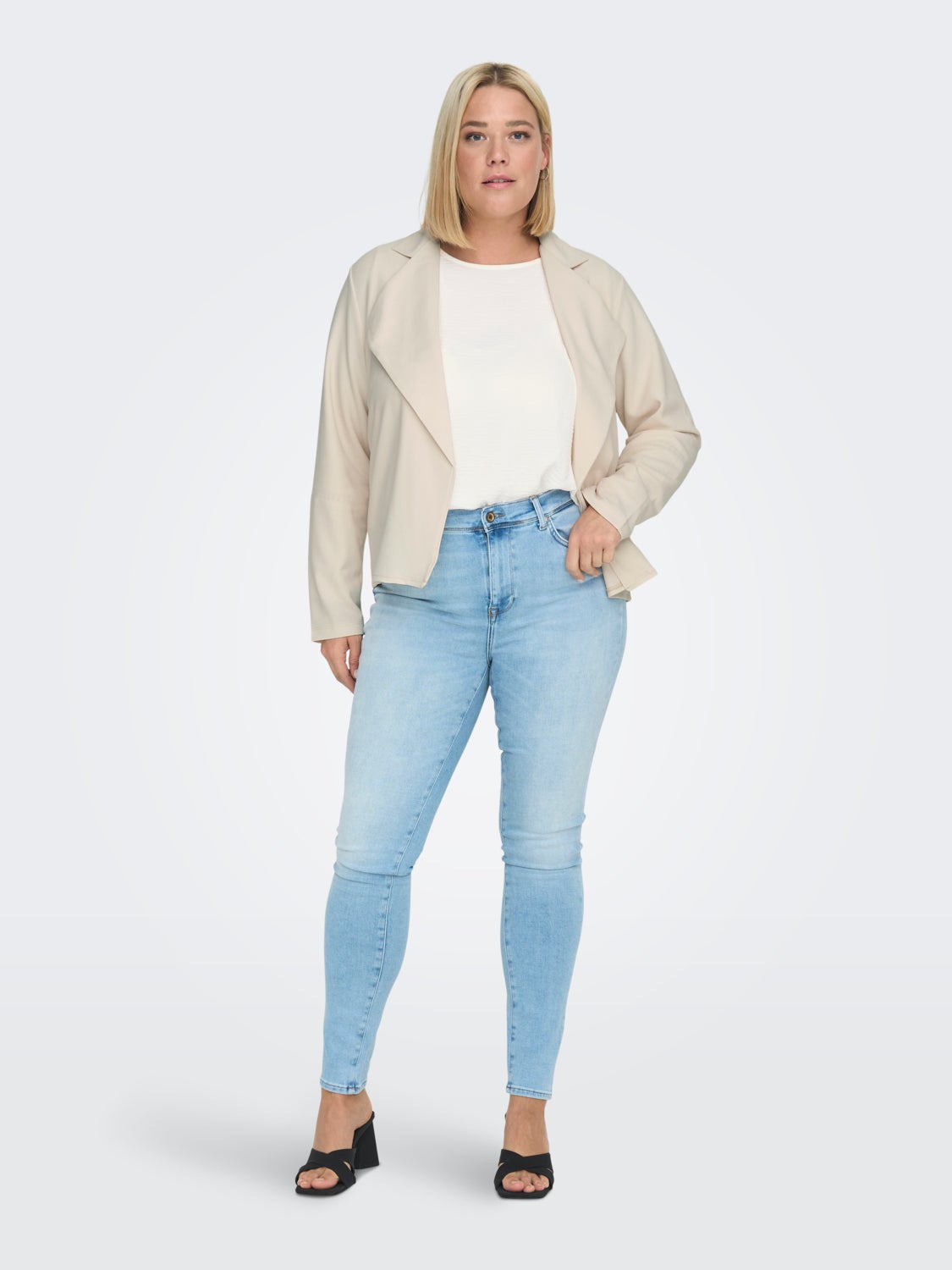 Curvy Open Blazer