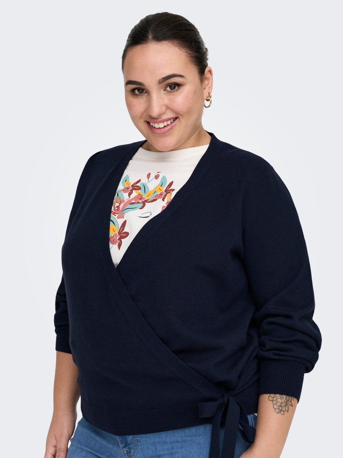 Curvy knitted wrap cardigan