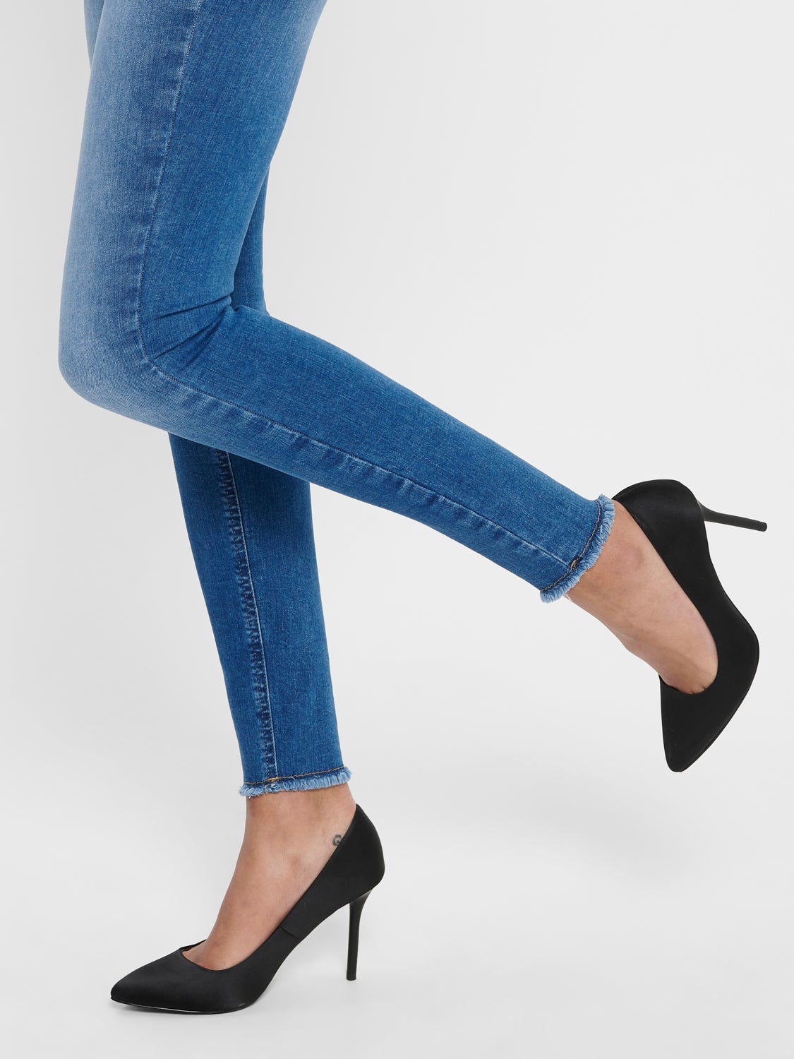 ONLBlush life mid ankle Skinny fit jeans