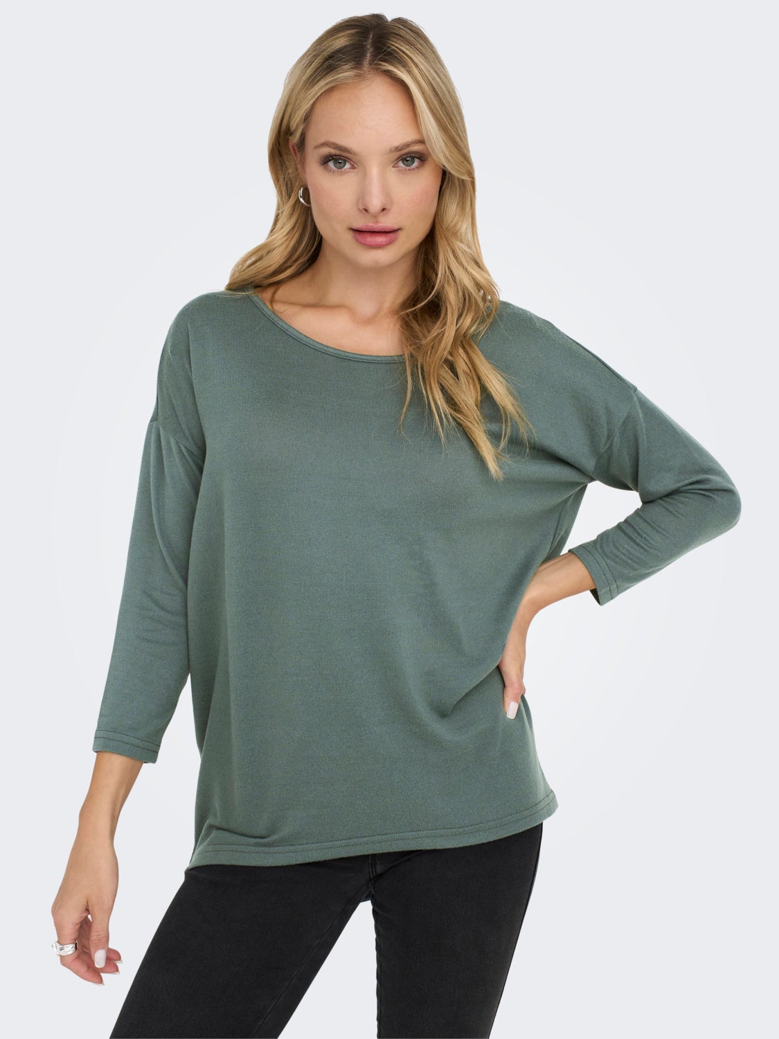 Loose Long Sleeved Top