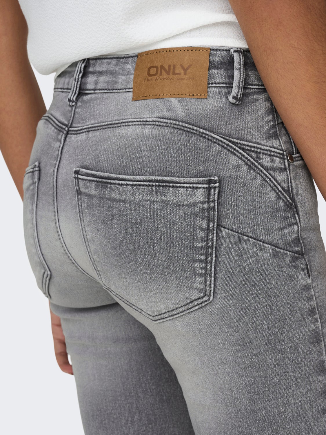 ONLDaisy life reg push ankle Skinny fit jeans