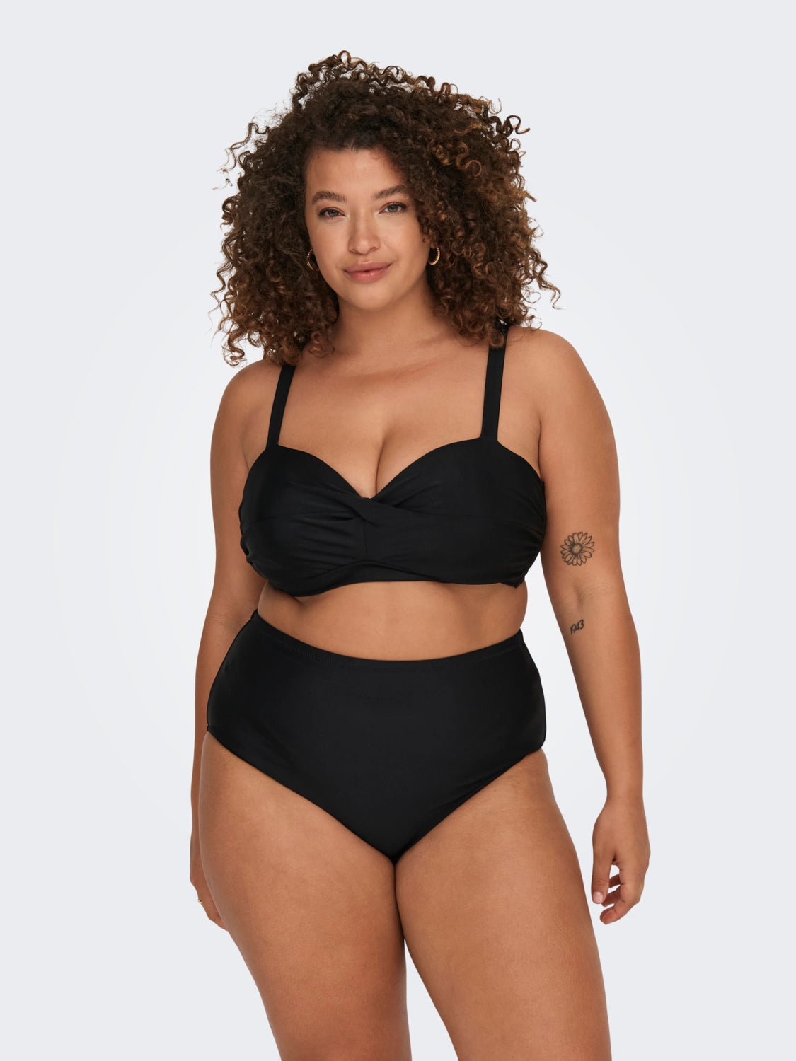 Curvy balconette Bikini top