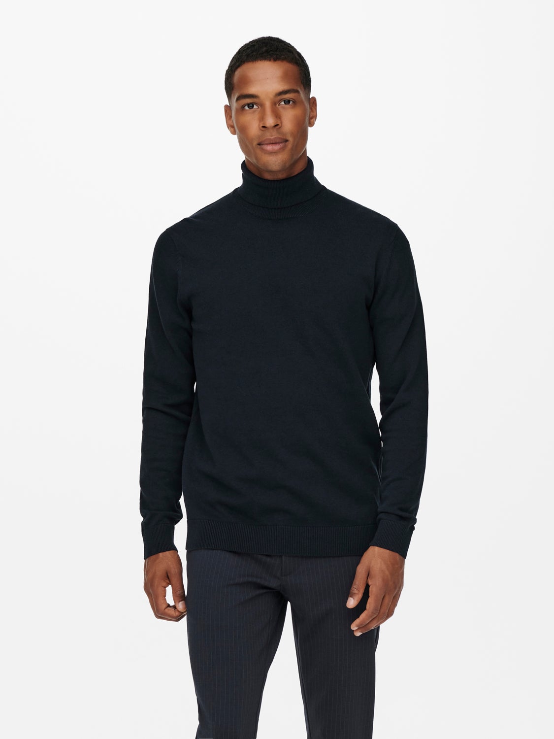 Pullover with roll neck
