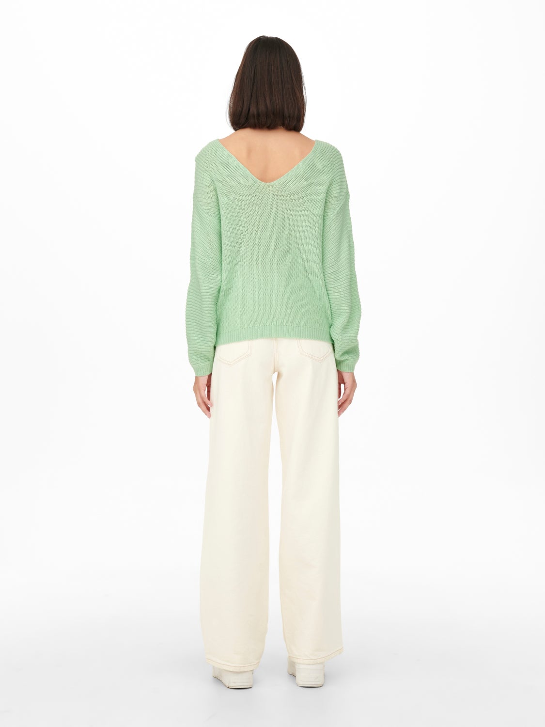 Open back detailed Pullover