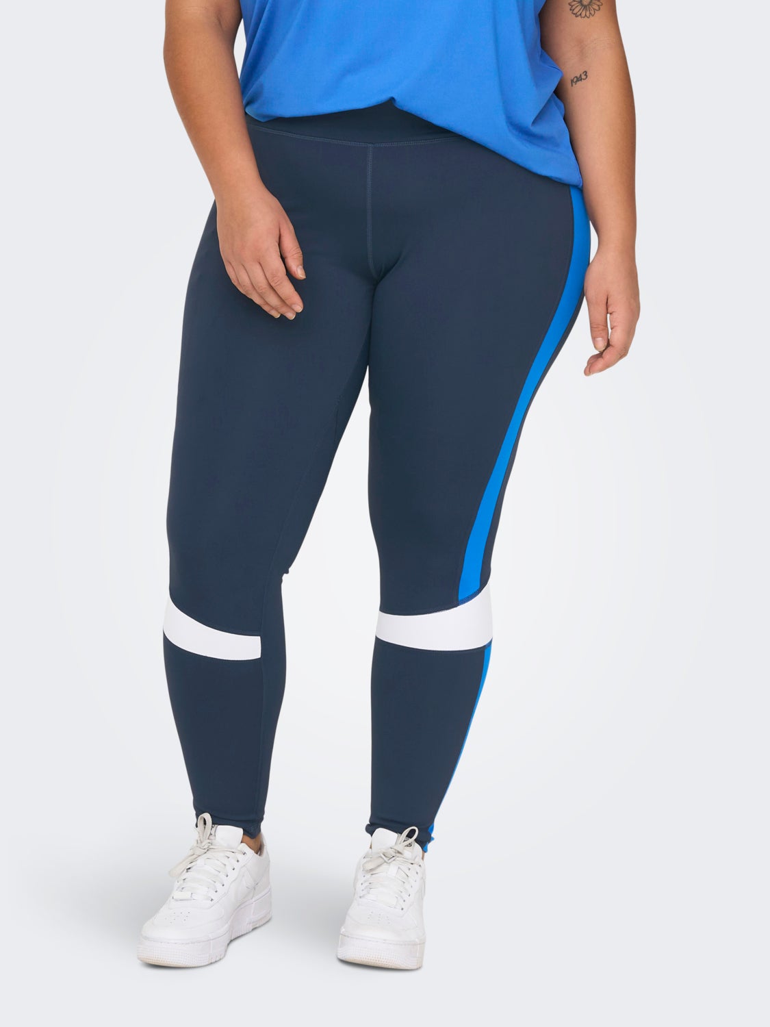 Curvy traning tights
