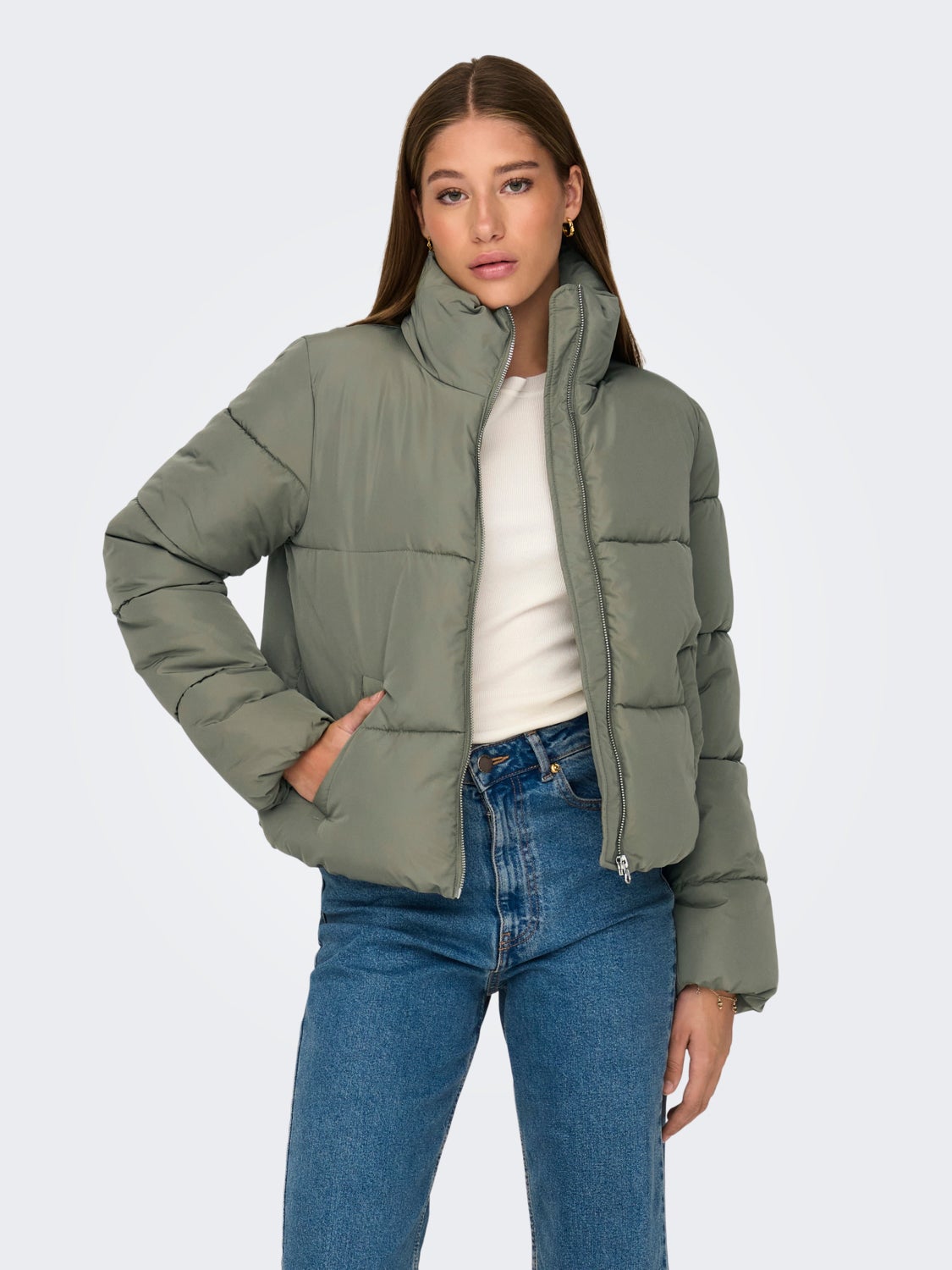 High neck short jacket