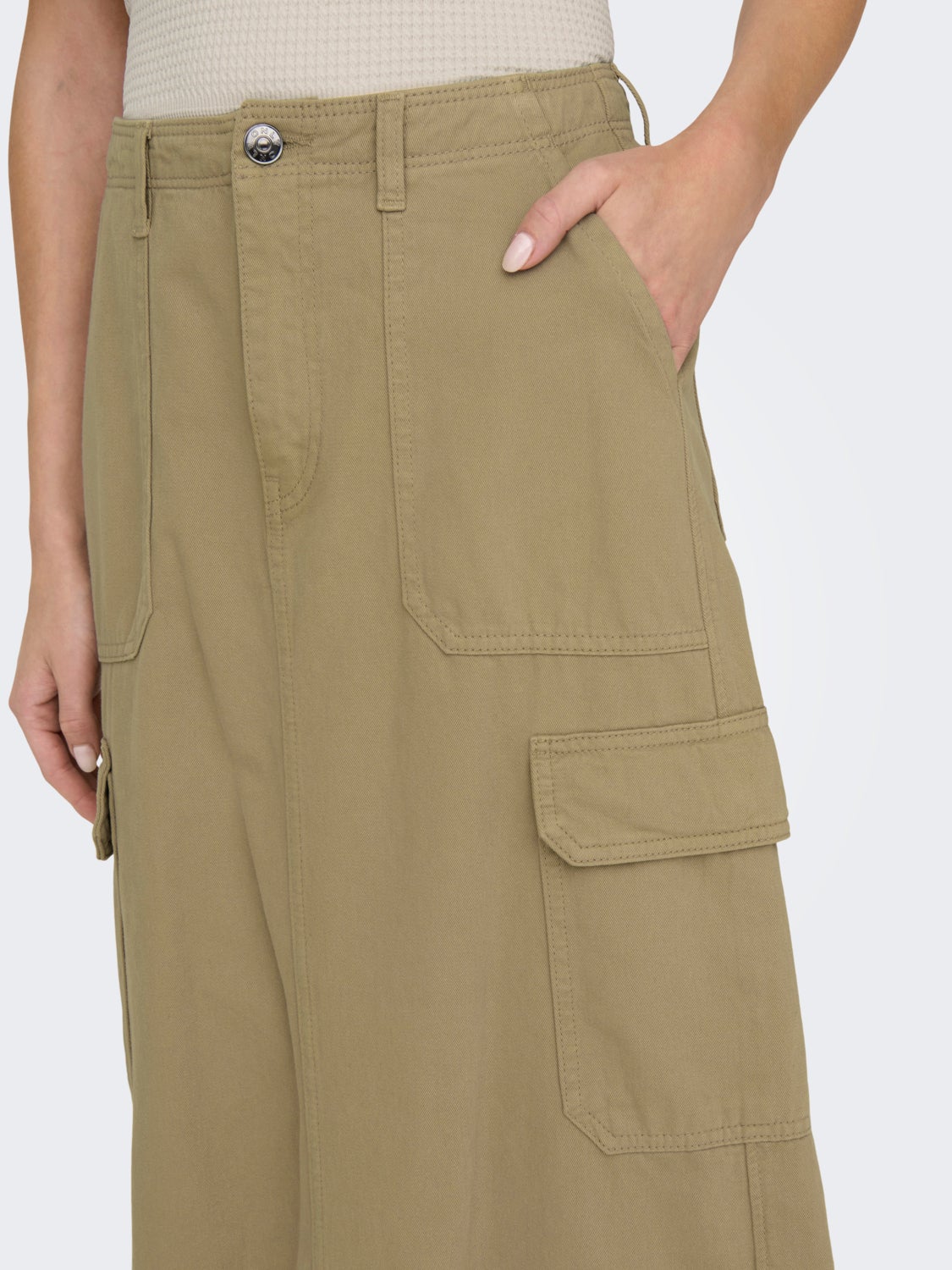 Midi cargo skirt