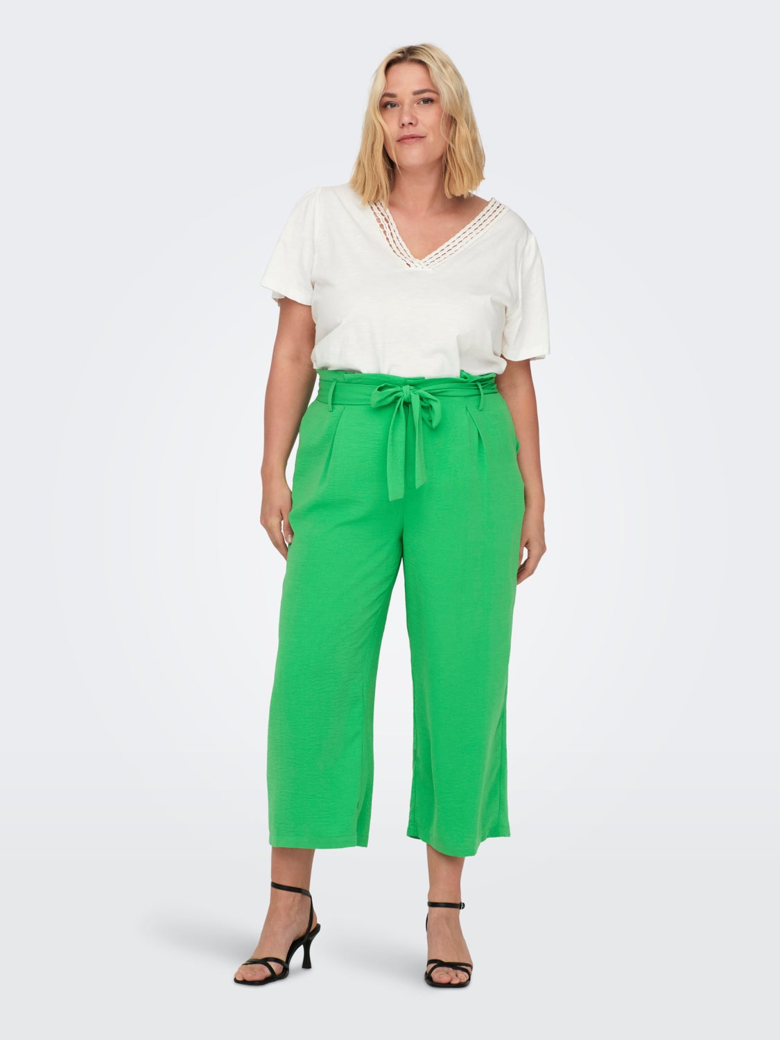Curvy wide Leg Pants With Belt