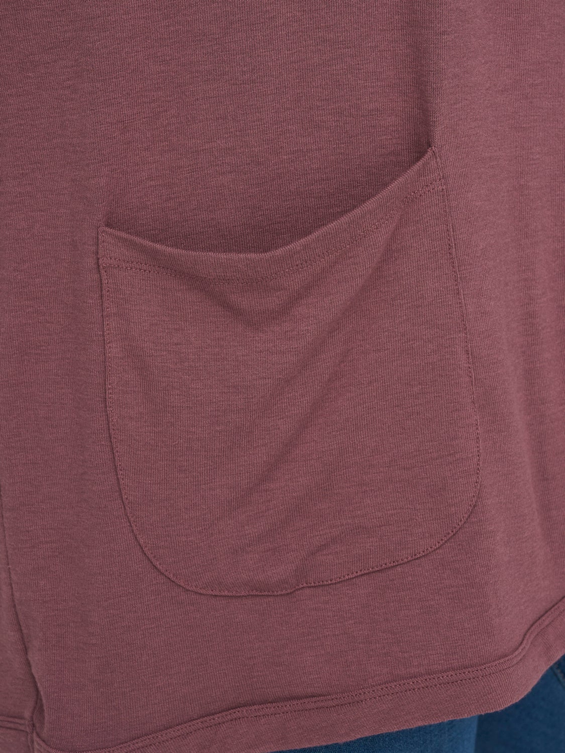 Curvy cardigan with pockets