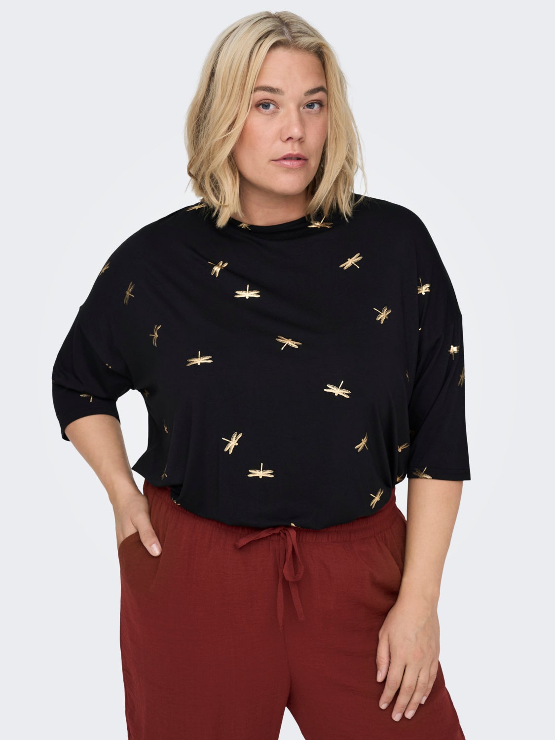 Curvy back detail top