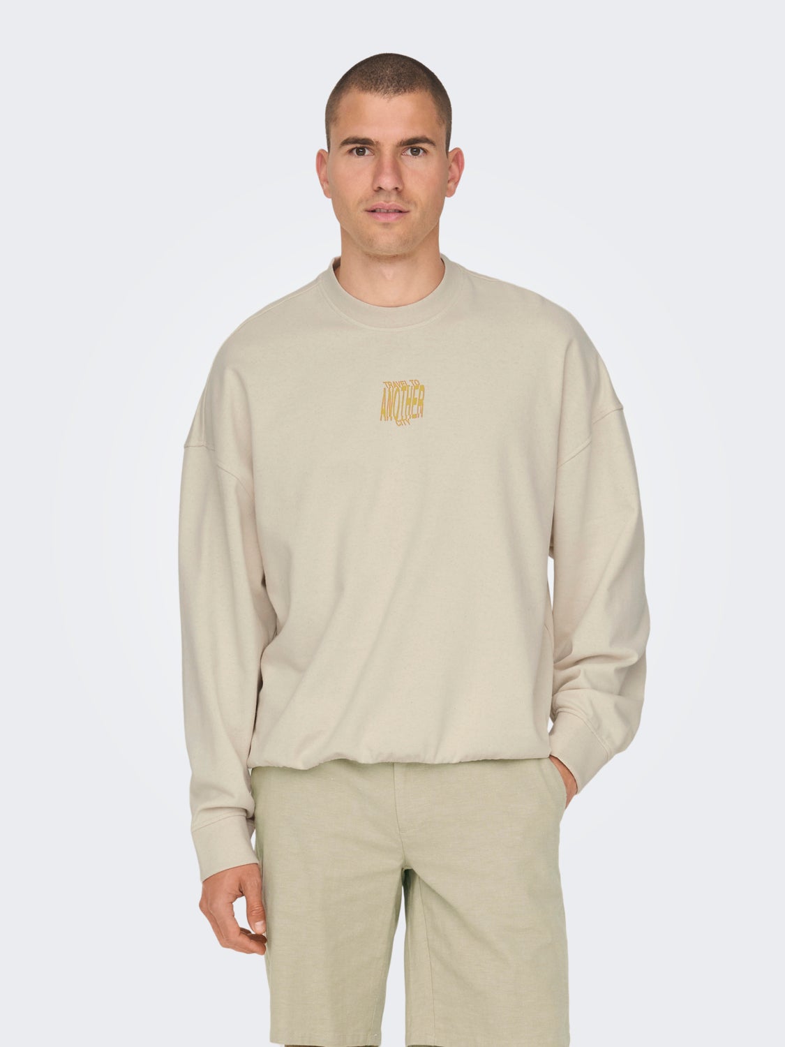 Relaxed Fit Crew neck Dropped shoulders Sweatshirt