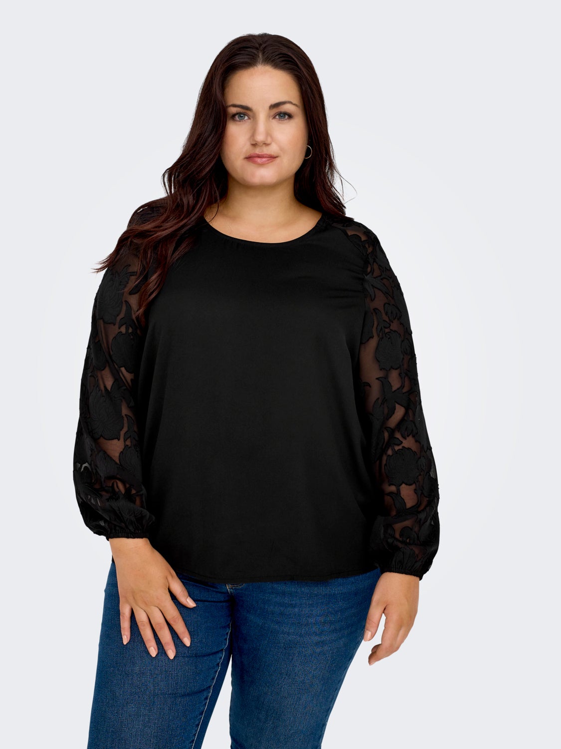 Curvy o-neck top