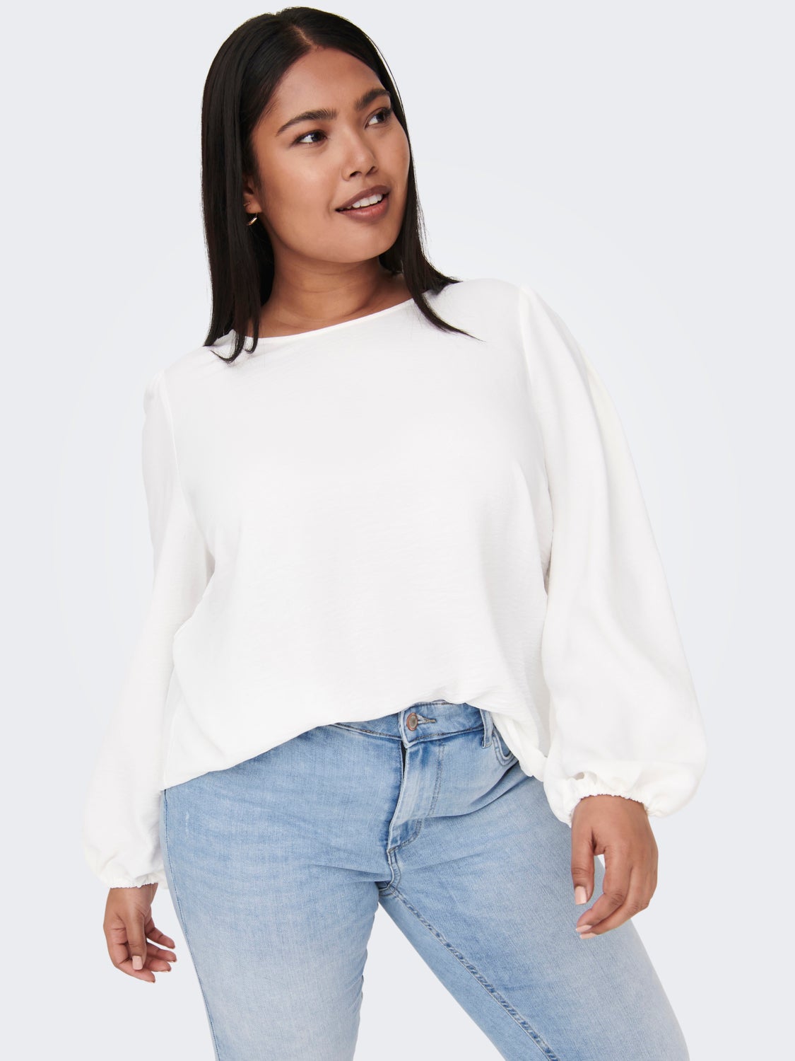 Curvy balloon sleeve top