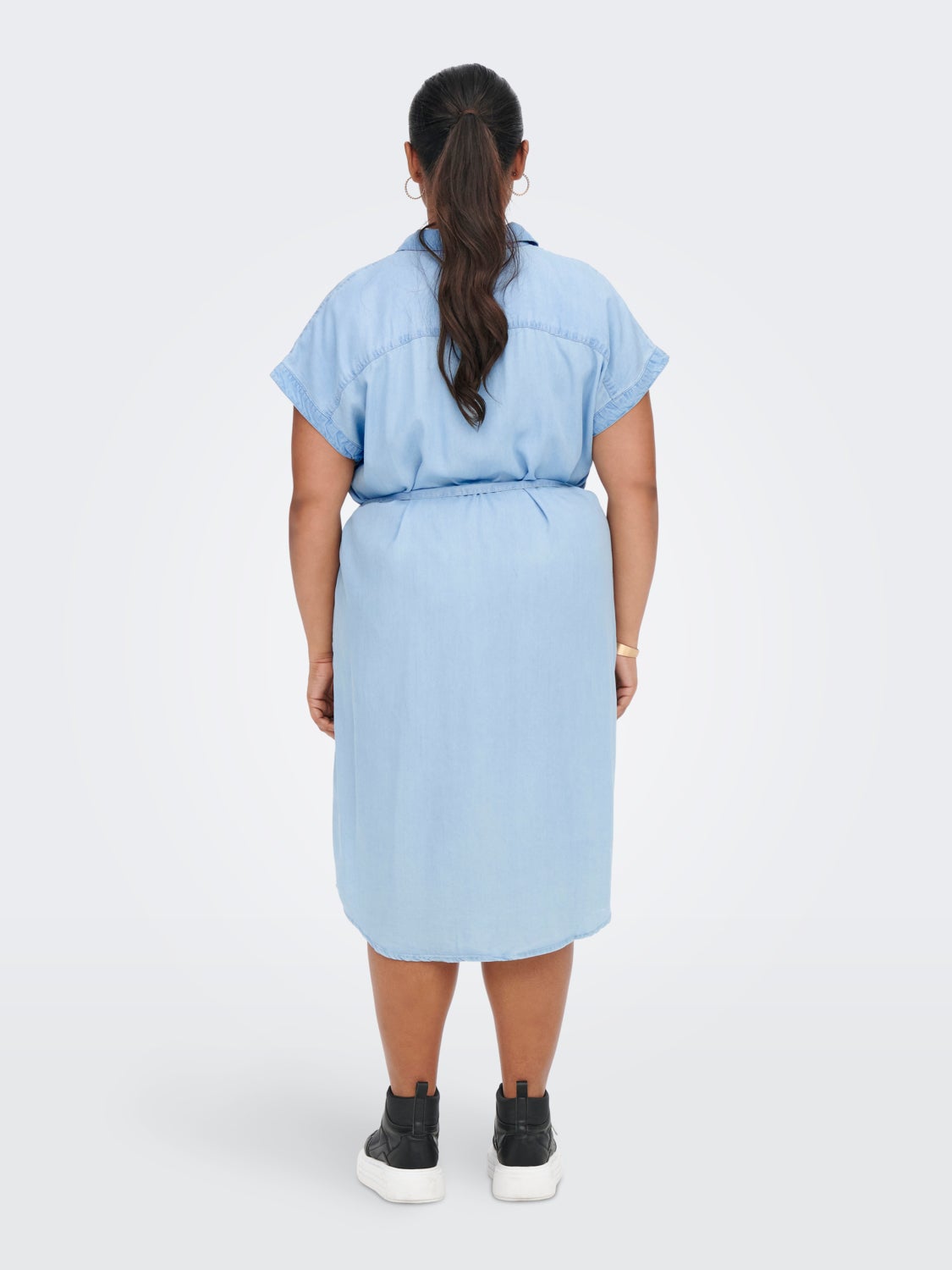 Curvy solid colored Shirt dress