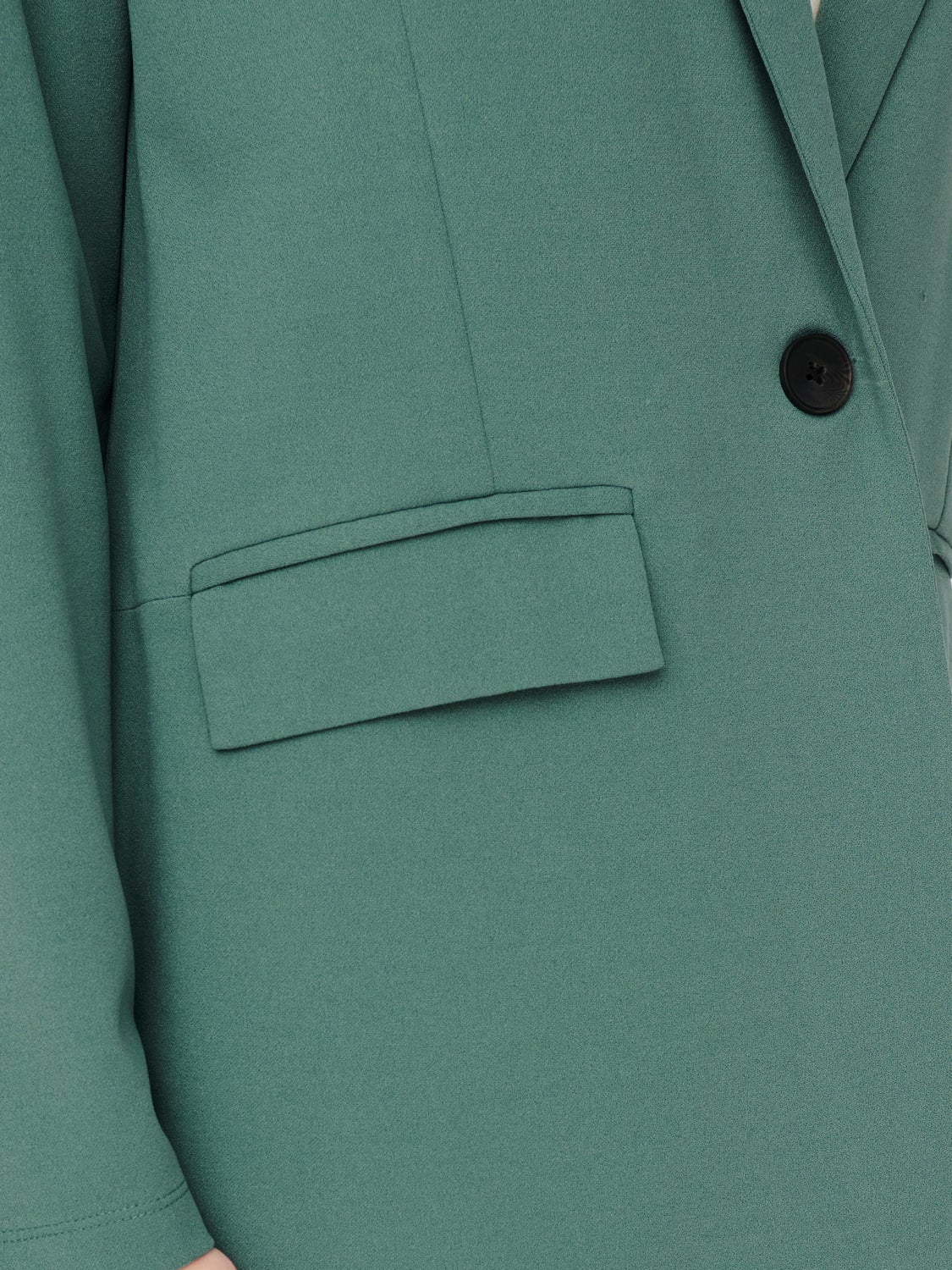 Classic box fit blazer