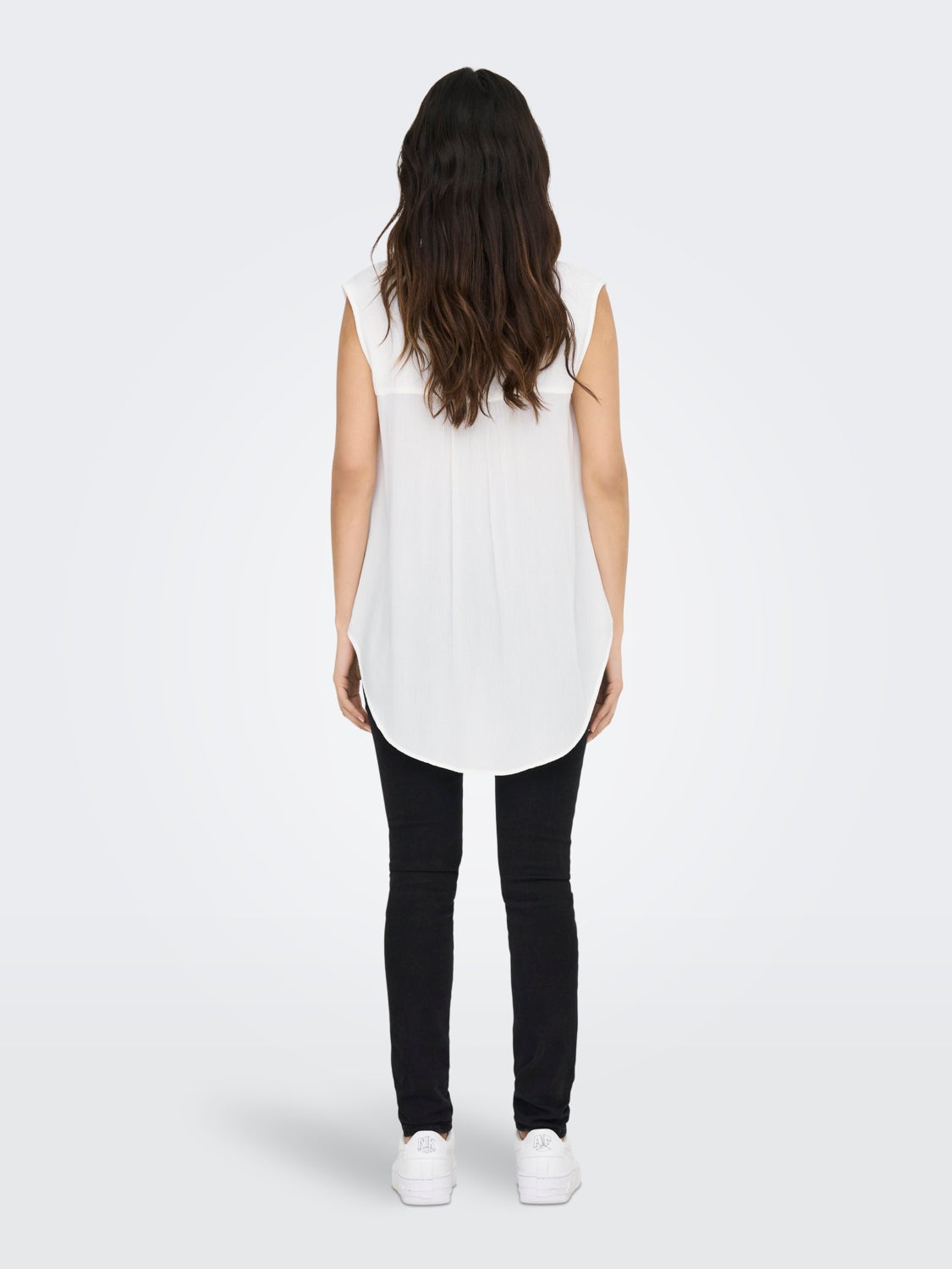 Long V-Neck Sleeveless Shirt