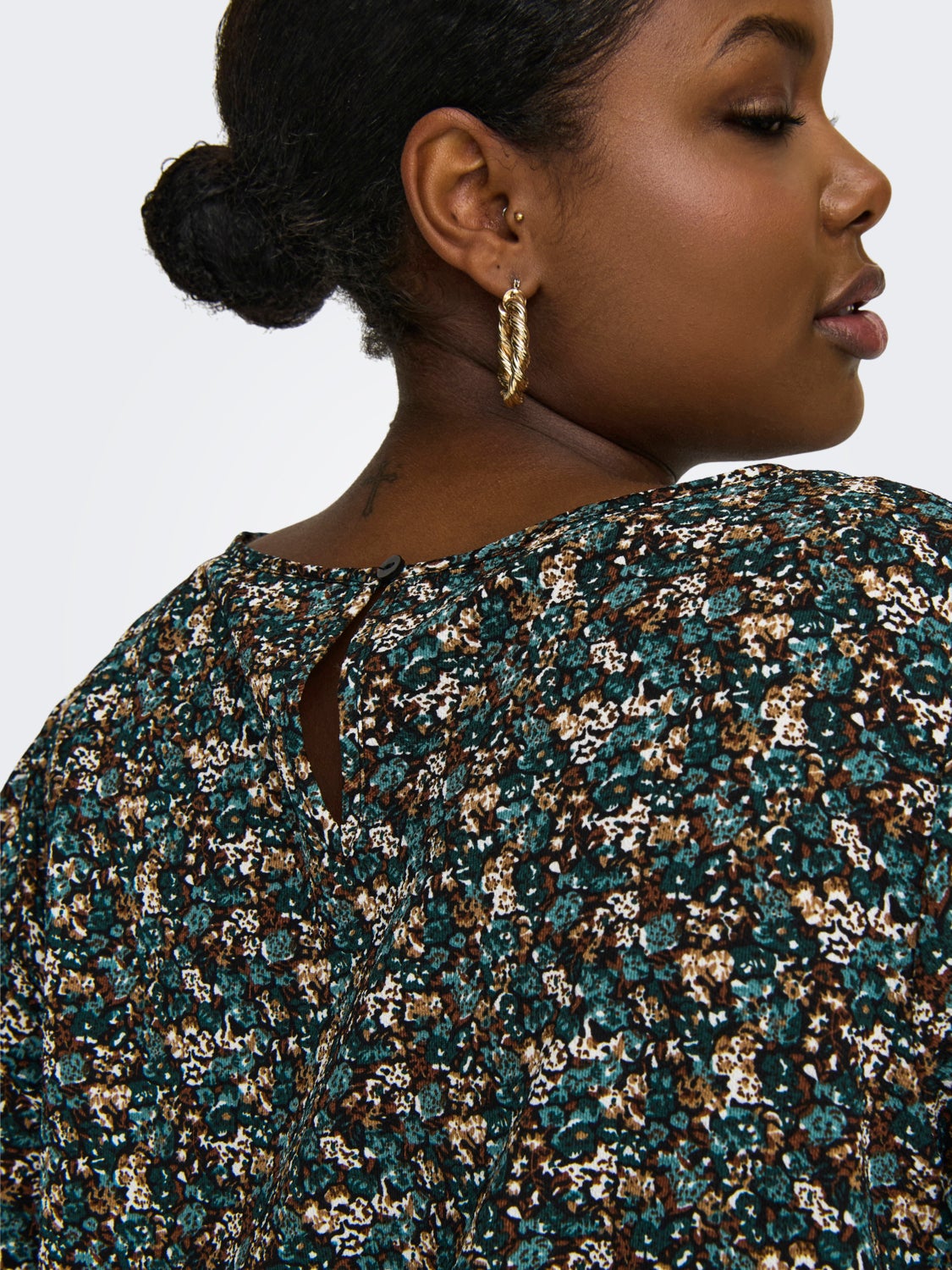 Curvy short sleeve Top