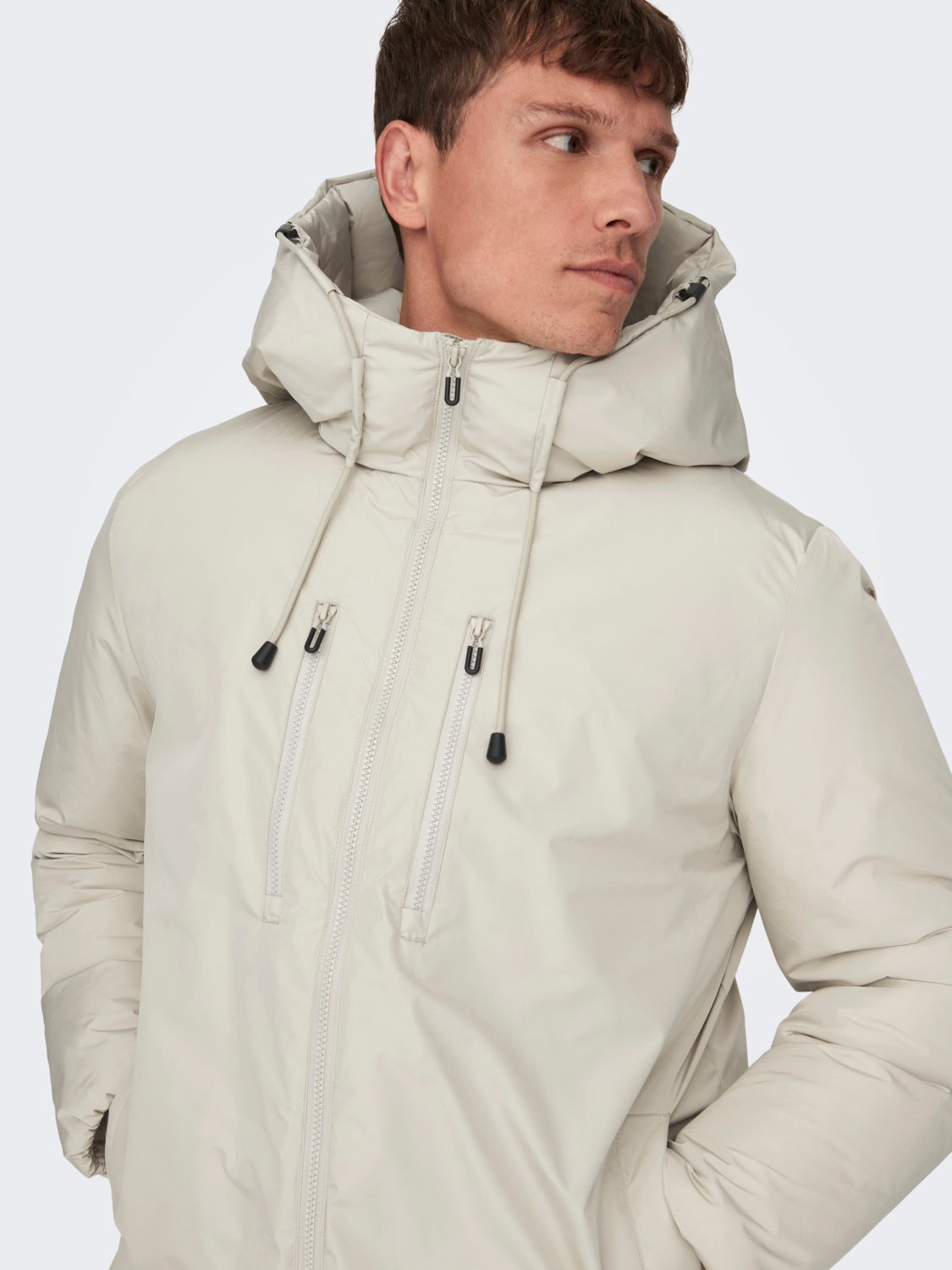 Short puffer jacket