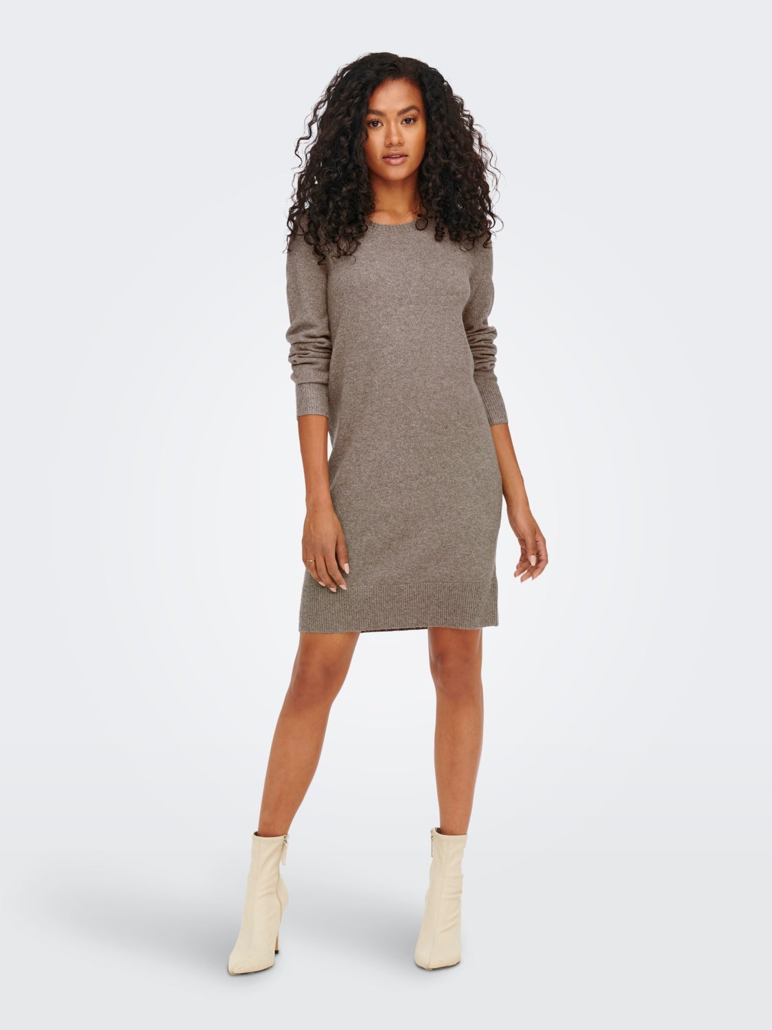 Long sleeved Knitted Dress