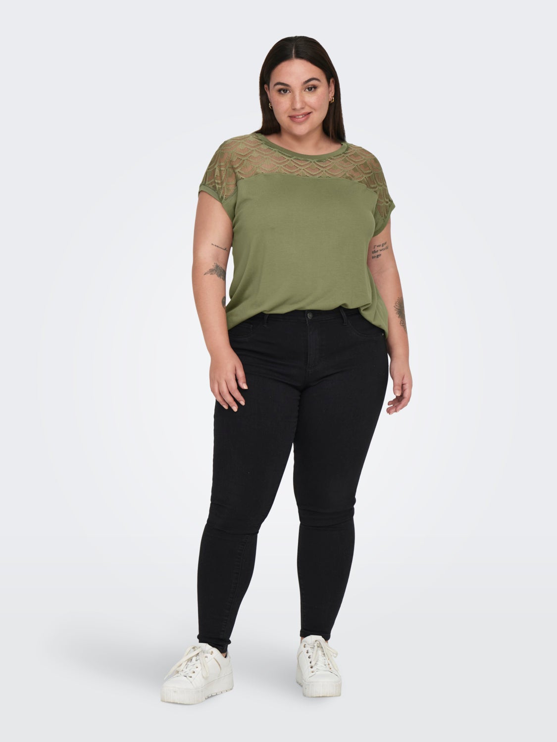 Curvy lace detail Top