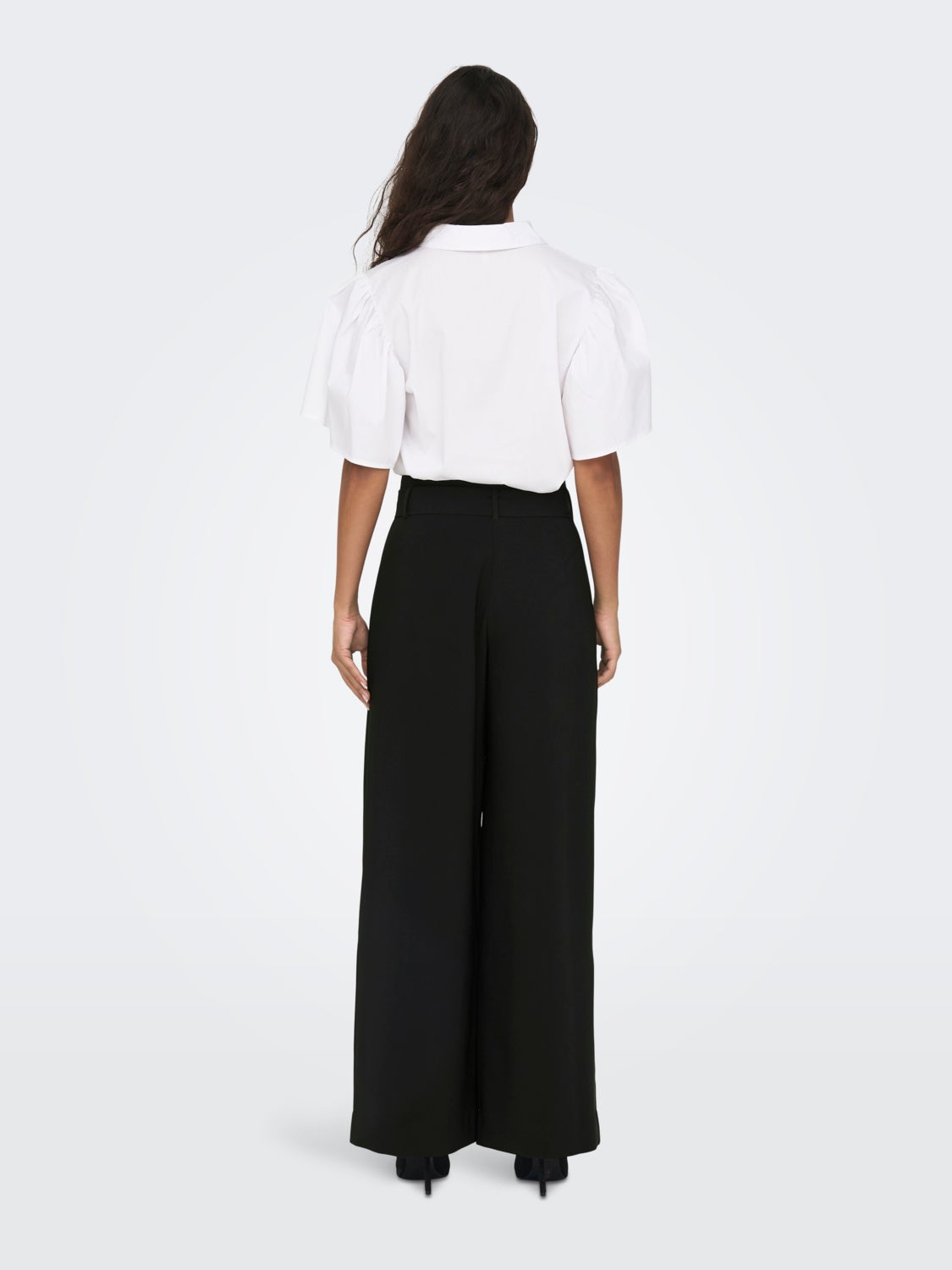 High Waisted Wide Pants With Belt