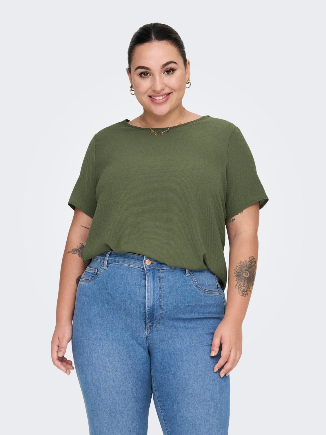 Curvy short sleeve Top