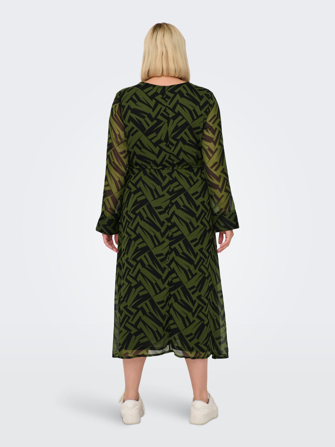 Curvy Midi dress with v-neck