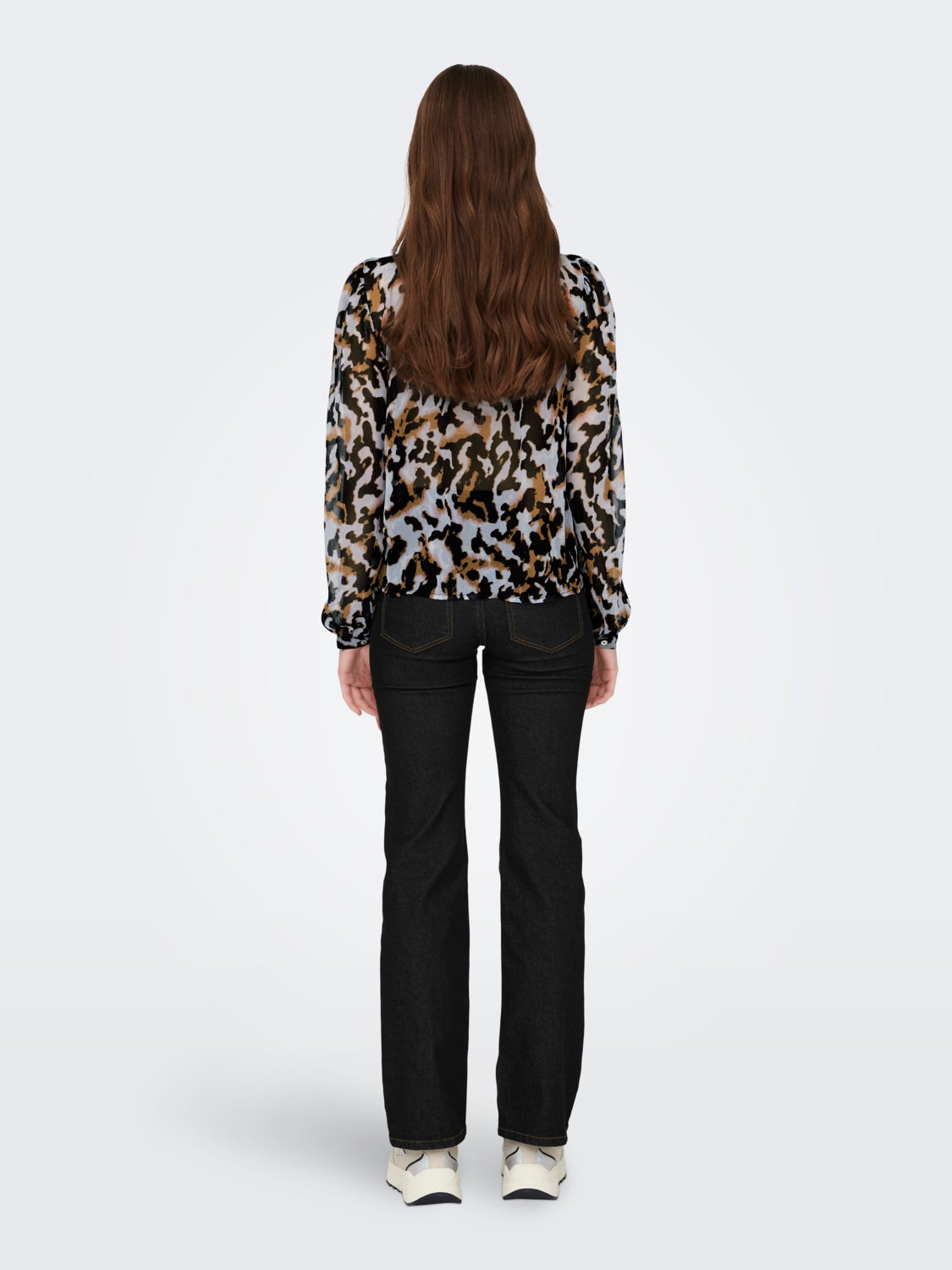 Shirt with china collar