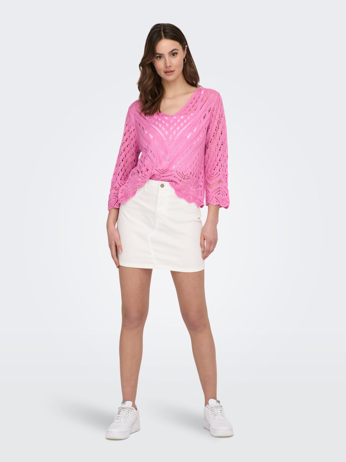 Short Knitted Pullover