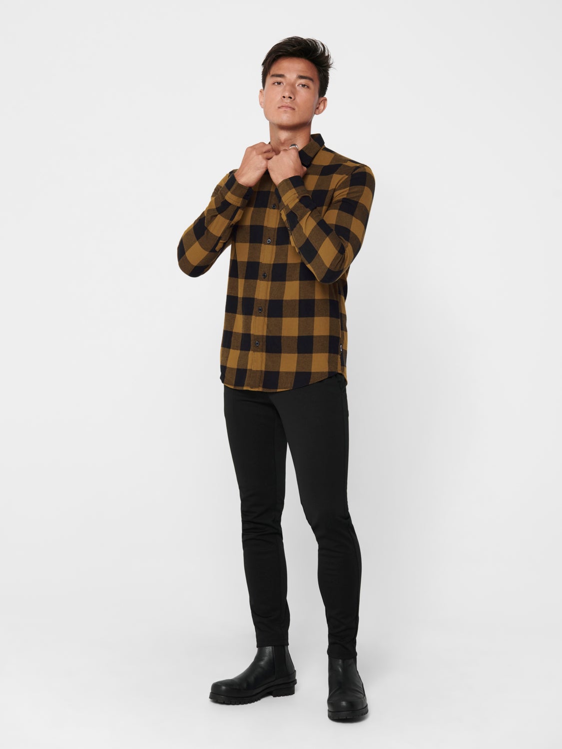 Slim fit checked shirt