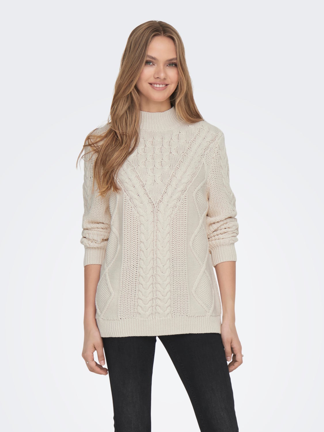 High neck knitted pullover