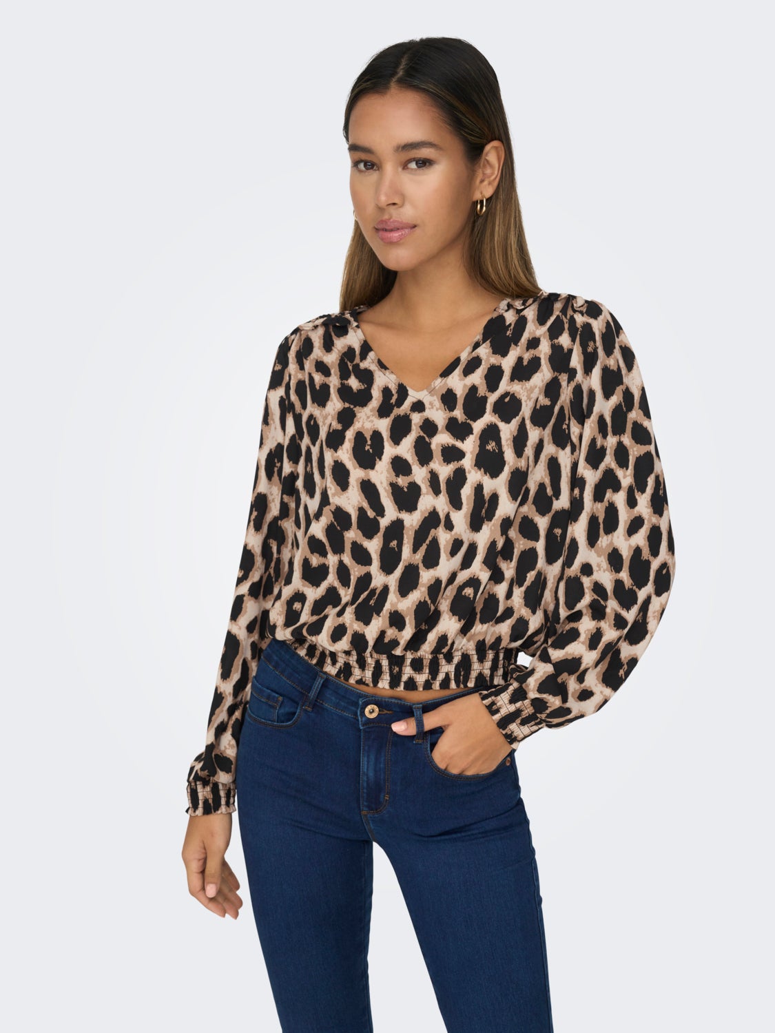 V-neck top with pattern