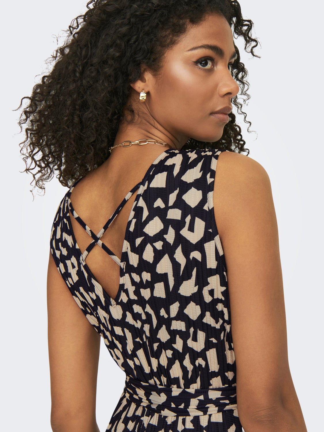 Jumpsuit with tie waist