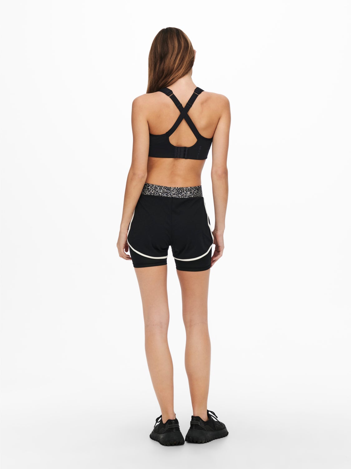 Detailed Sports Bra with high support