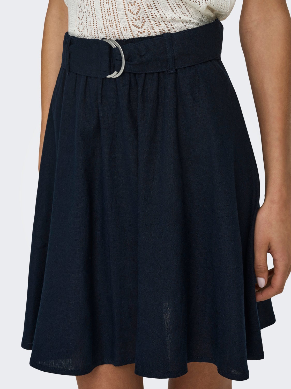 Mid waist Short skirt