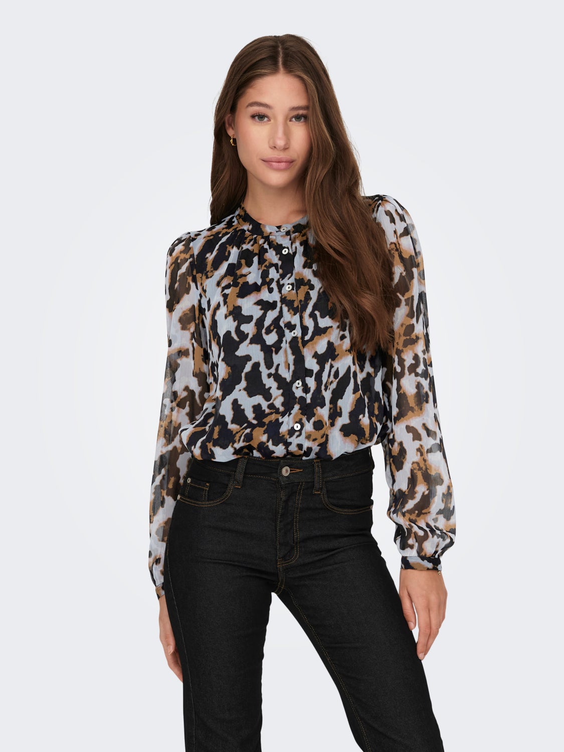 Shirt with china collar