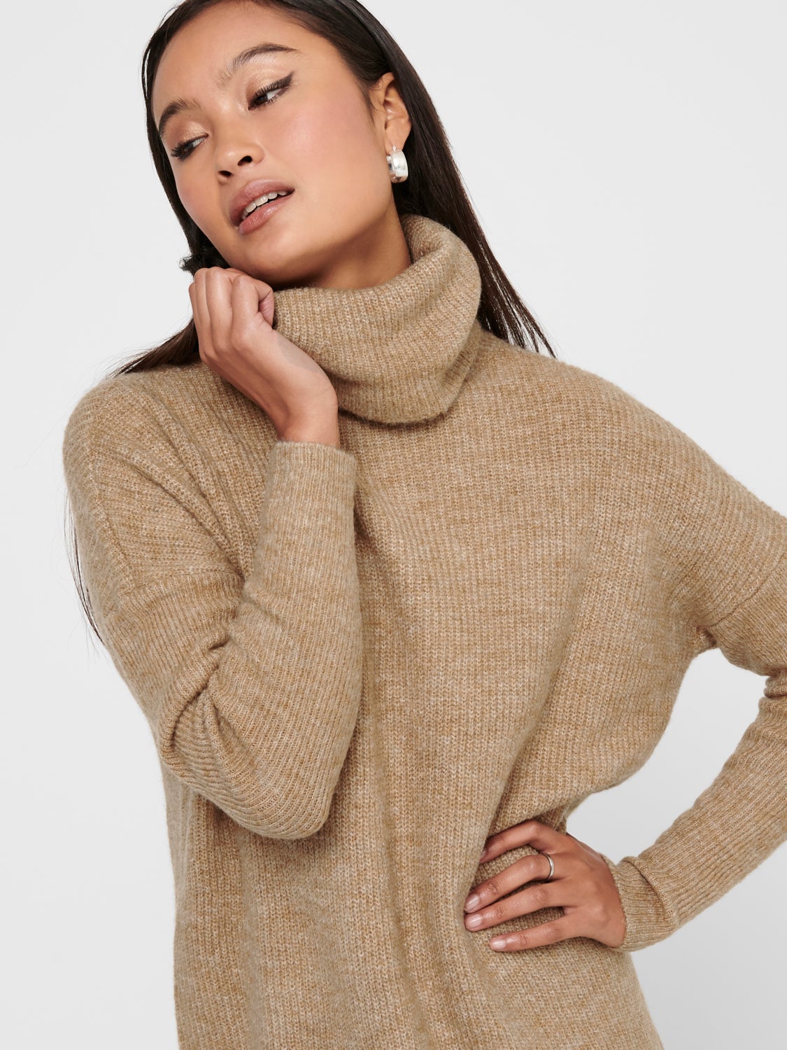 Long sleeved Knitted Dress