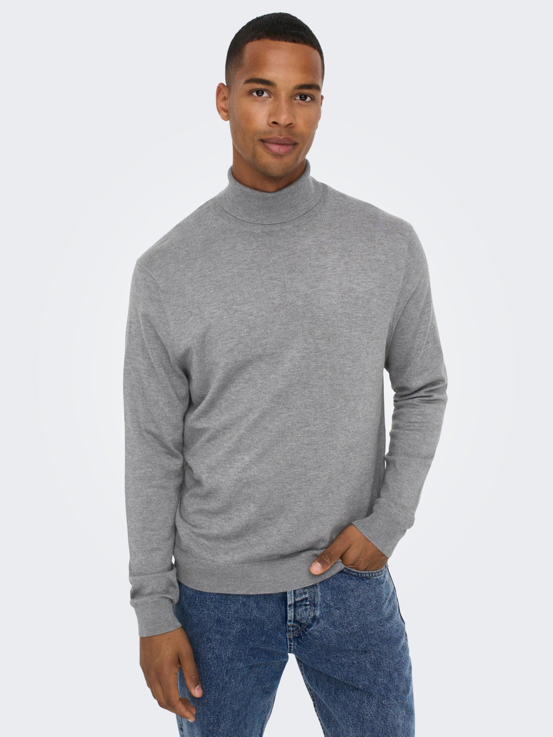 Roll neck knitted pullover