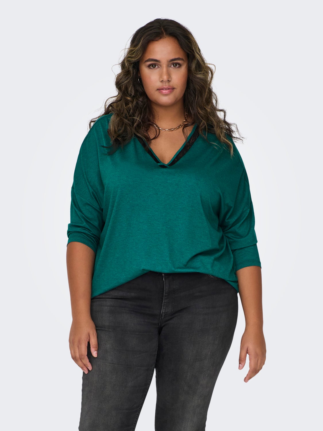 Curvy v-neck top