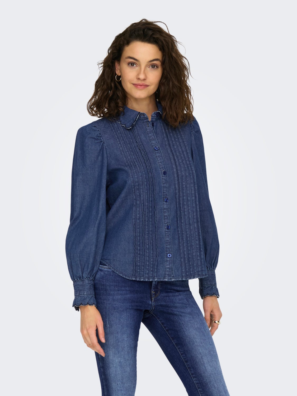 Denim shirt with volume sleeves