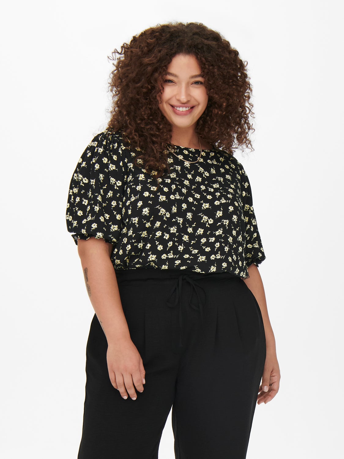 Curvy viscose Short Sleeved Top