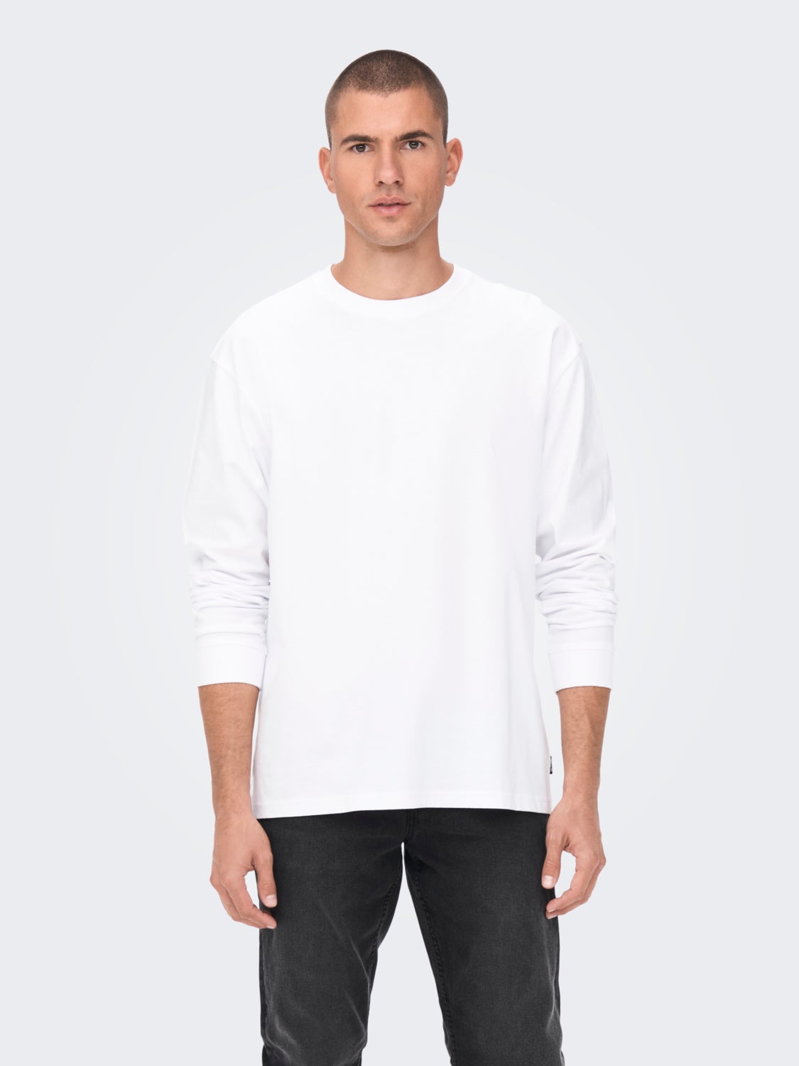 Long sleeved t-shirt
