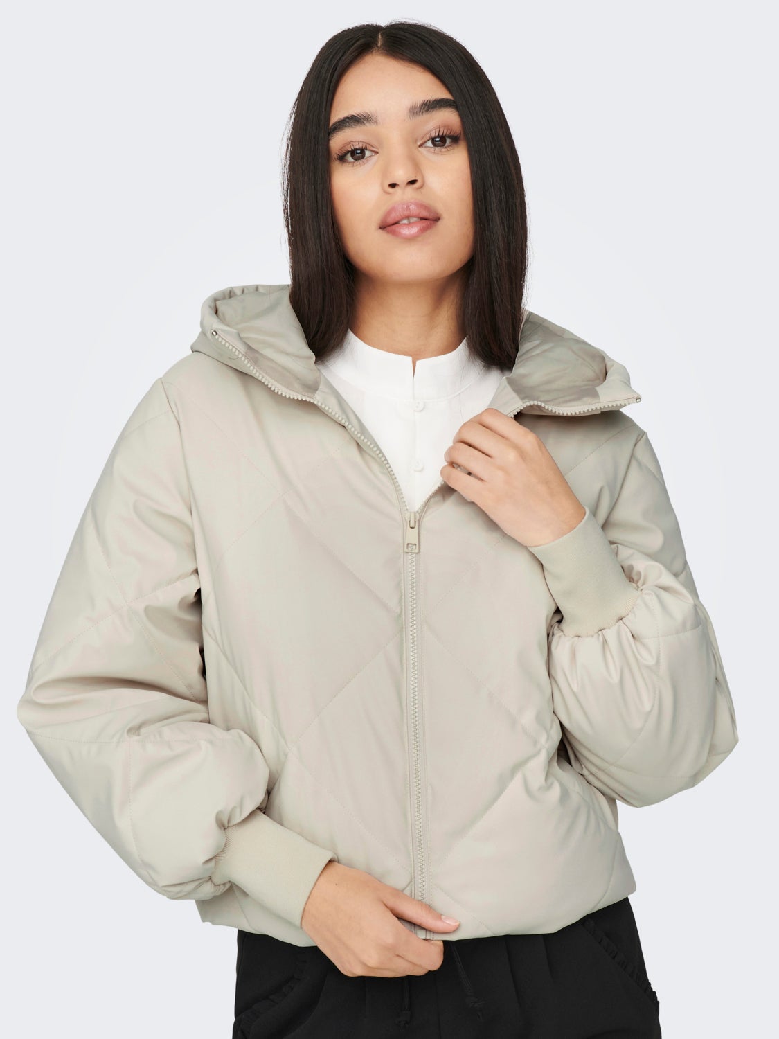 Short water repellent Puffer Jacket