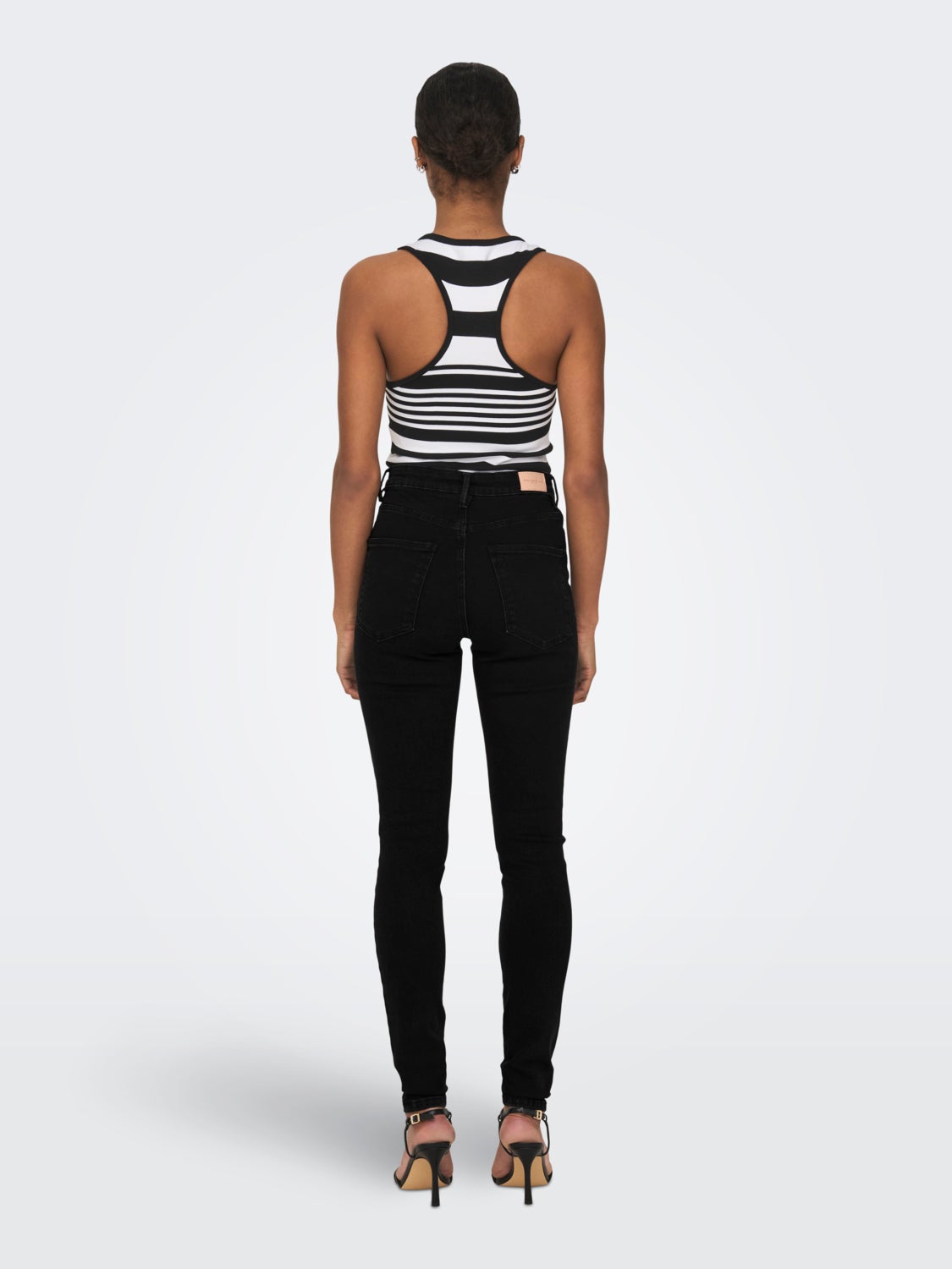 ONLICONIC SK LONG ANK NOOS high waisted jeans