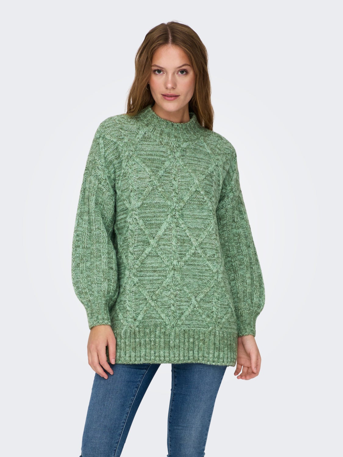 Oversize knitted pullover