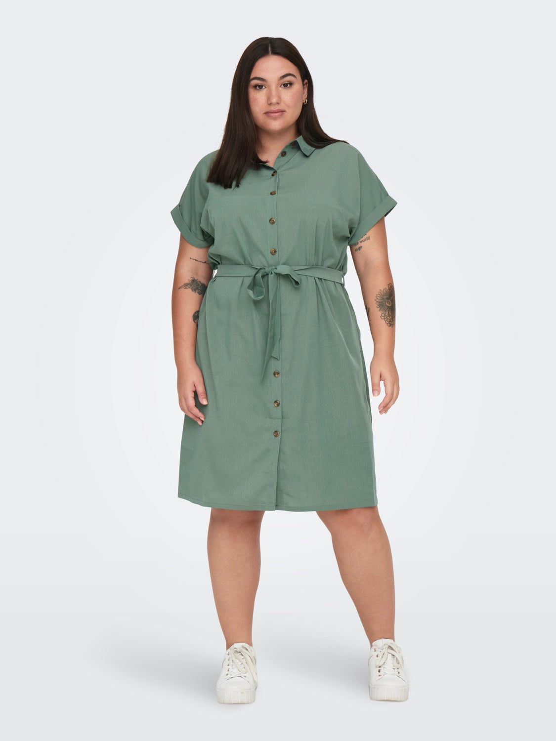 Curvy tie belt Shirt dress