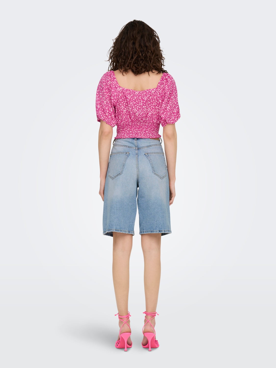 Cropped Top with Puff Sleeves