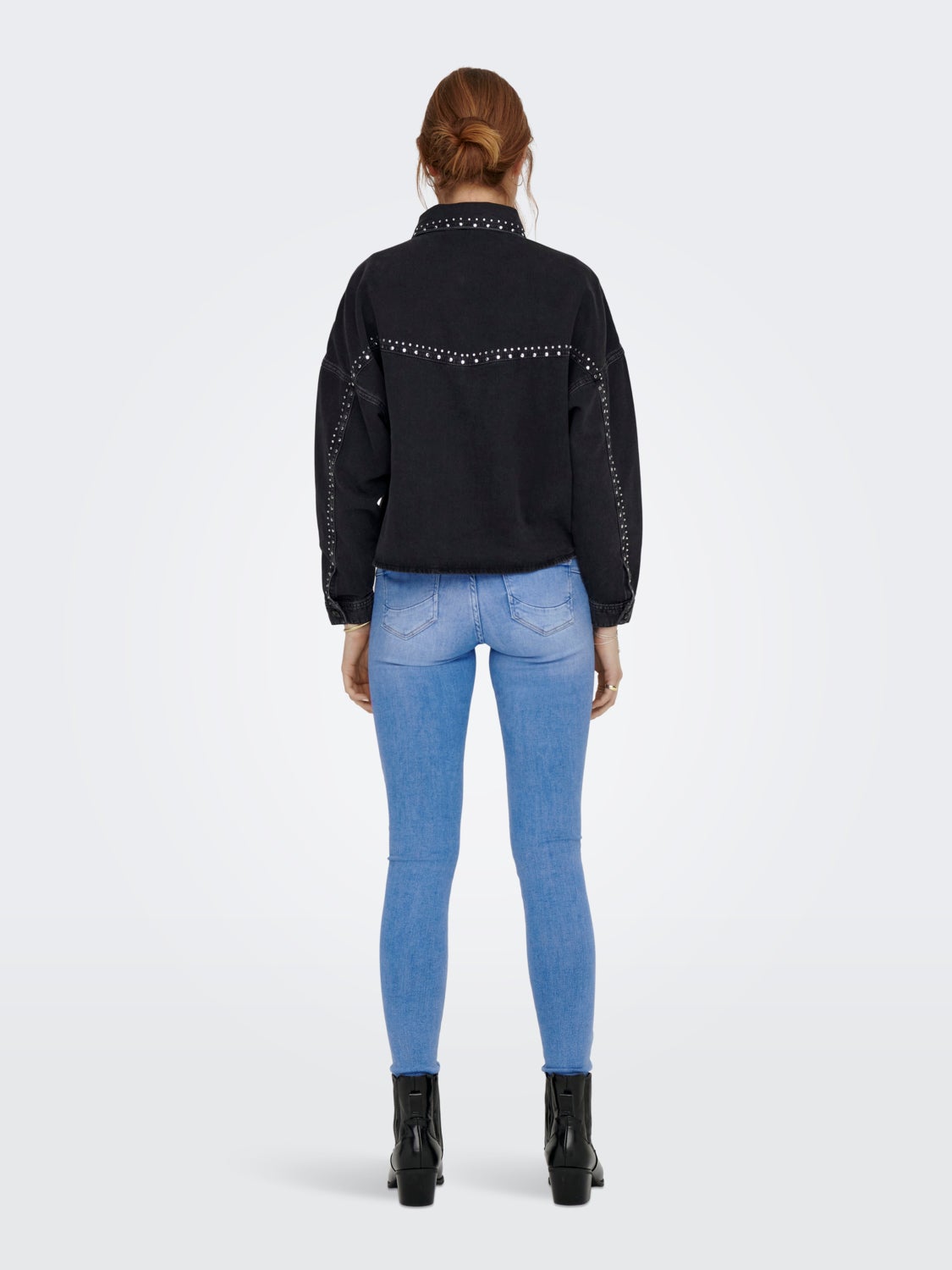 Detailed denim jacket