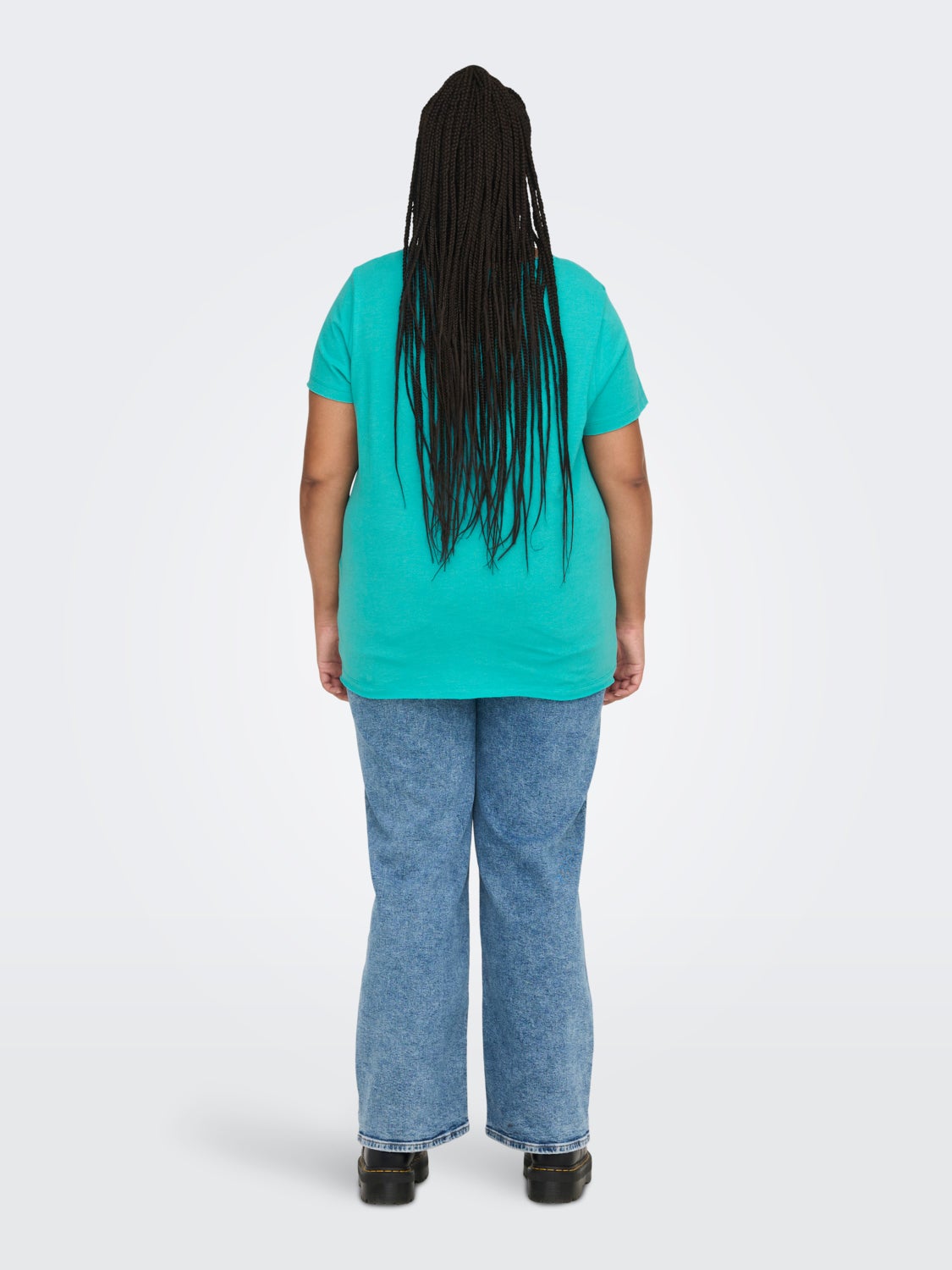 Curvy Printed v-neck T-shirt