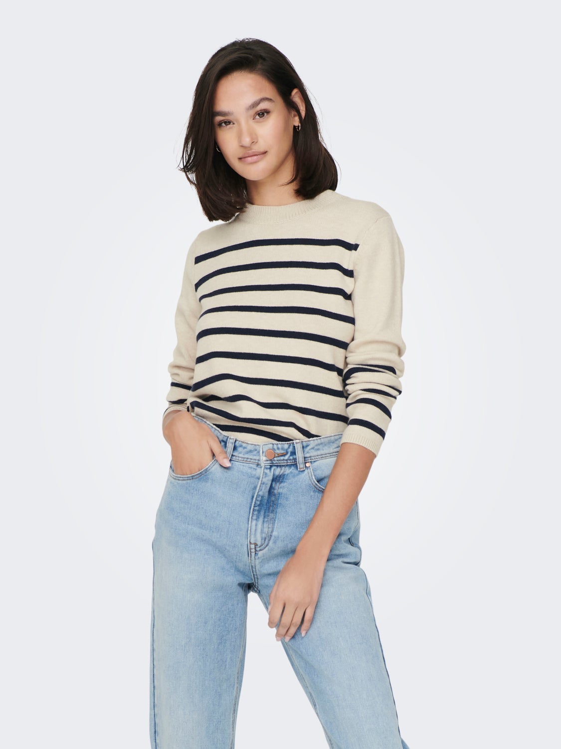 Striped knitted pullover